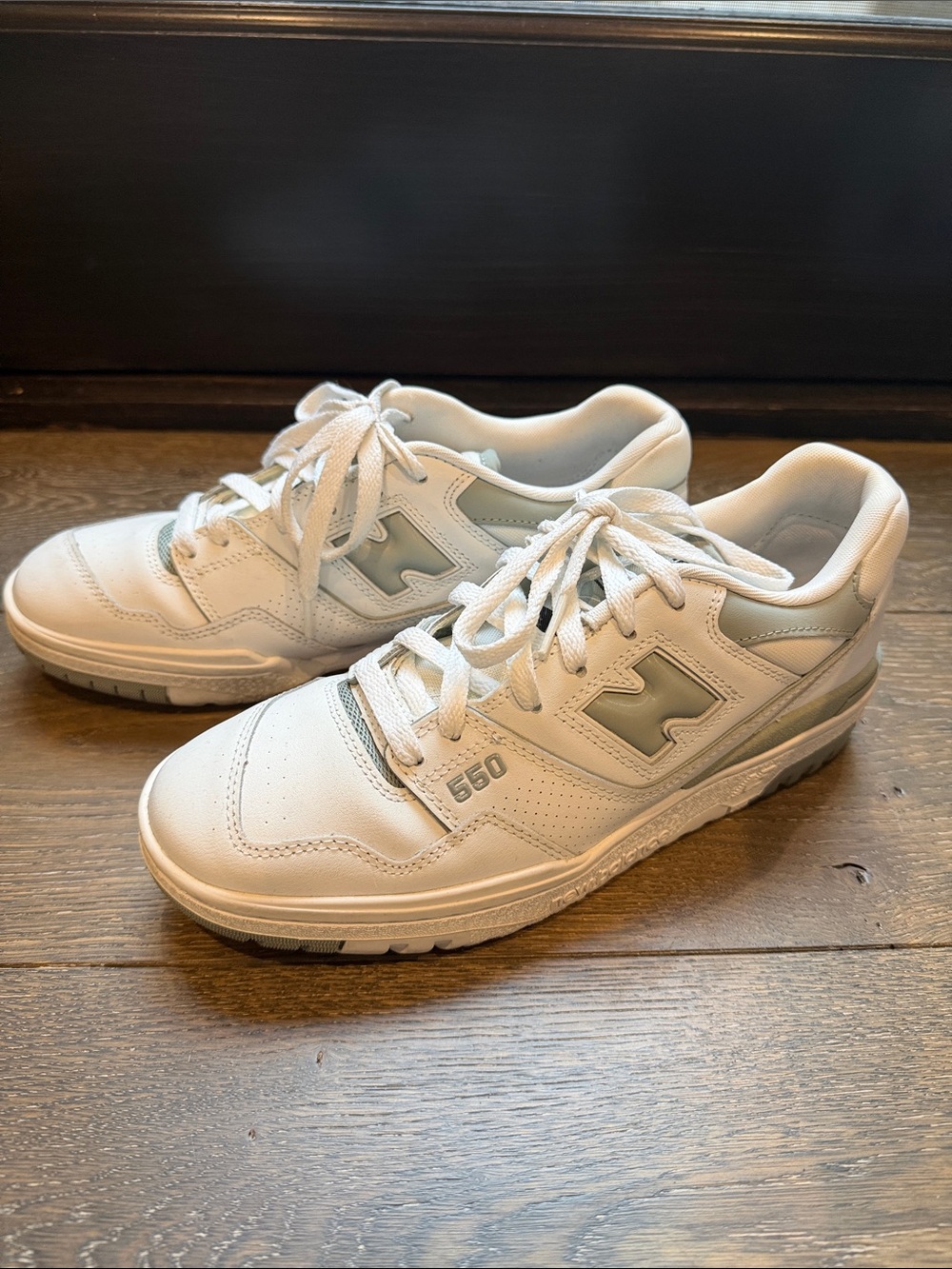 New Balance 550